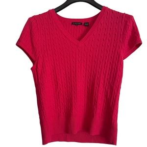 Jeanne Pierre pink knit Short sleeve sweater in XL.